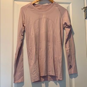 Long Sleeve Lululemon shirt